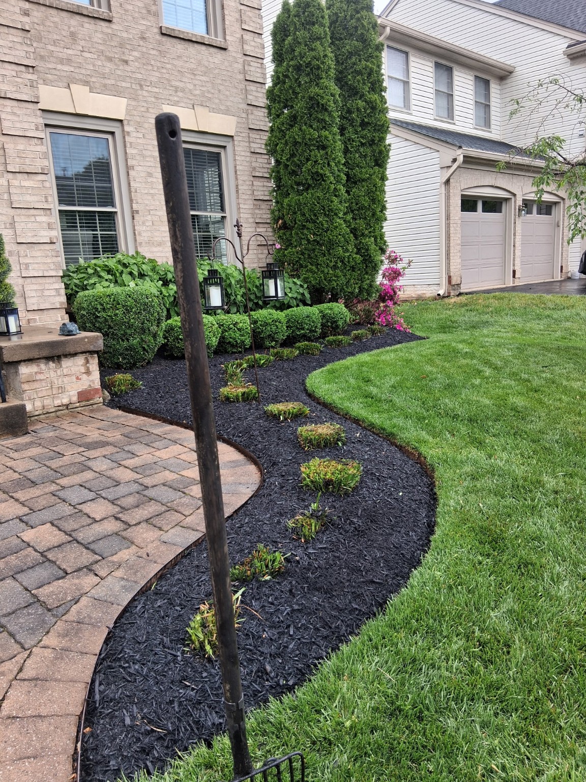 Jose landscaping and mulch project